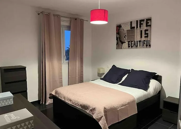 Appartement Cosy Avec Vue Mer Et Parking Bastia *