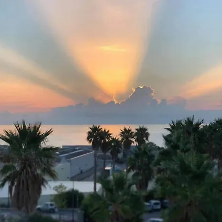 2 Pieces Magnifique Vue Et Montagne Apartment *