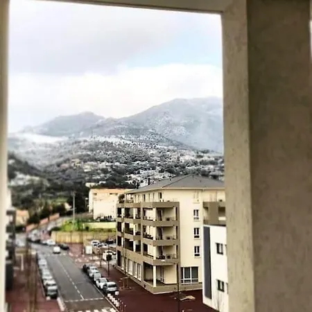 Apartment 2 Pieces Magnifique Vue Et Montagne Bastia (Corsica)